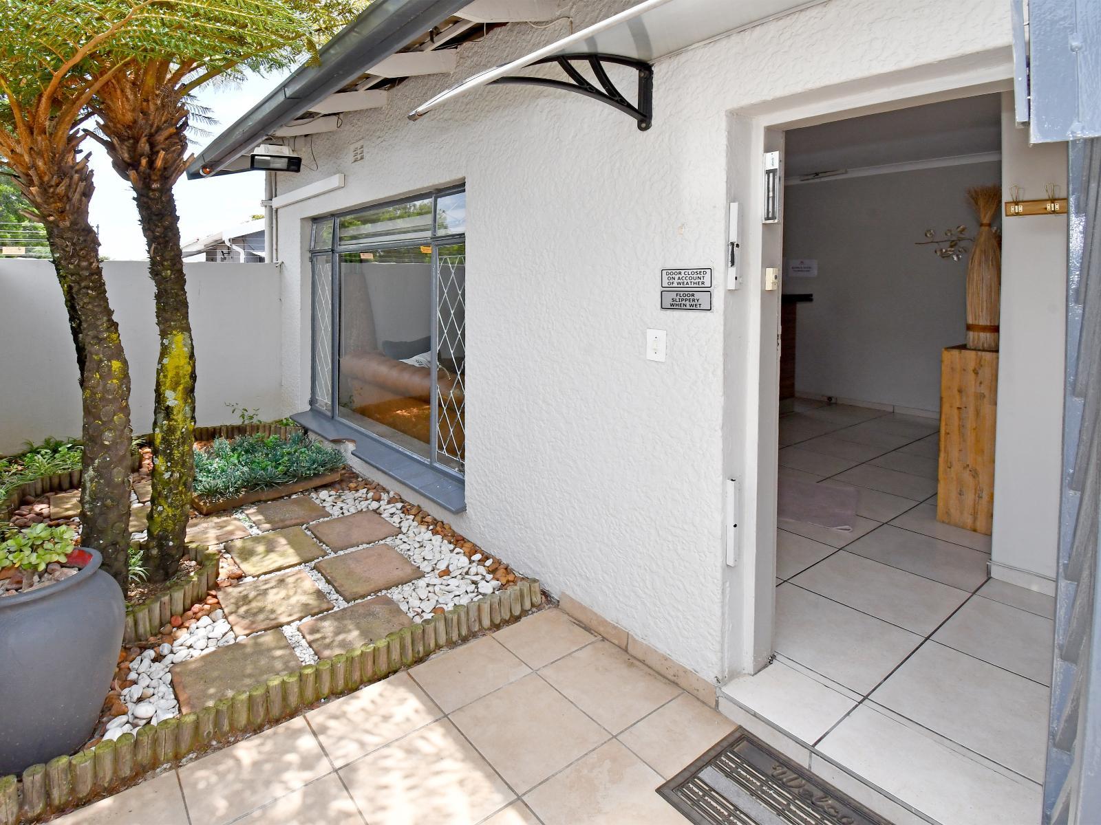 BM Gardens Apartment Hotel