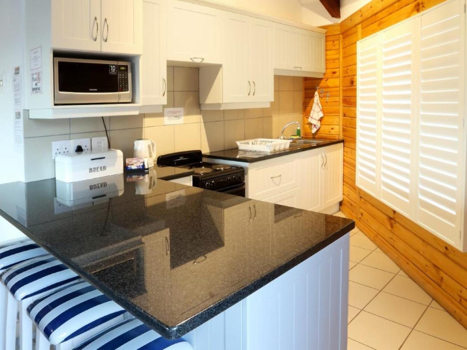 Brenton On Sea Cottages