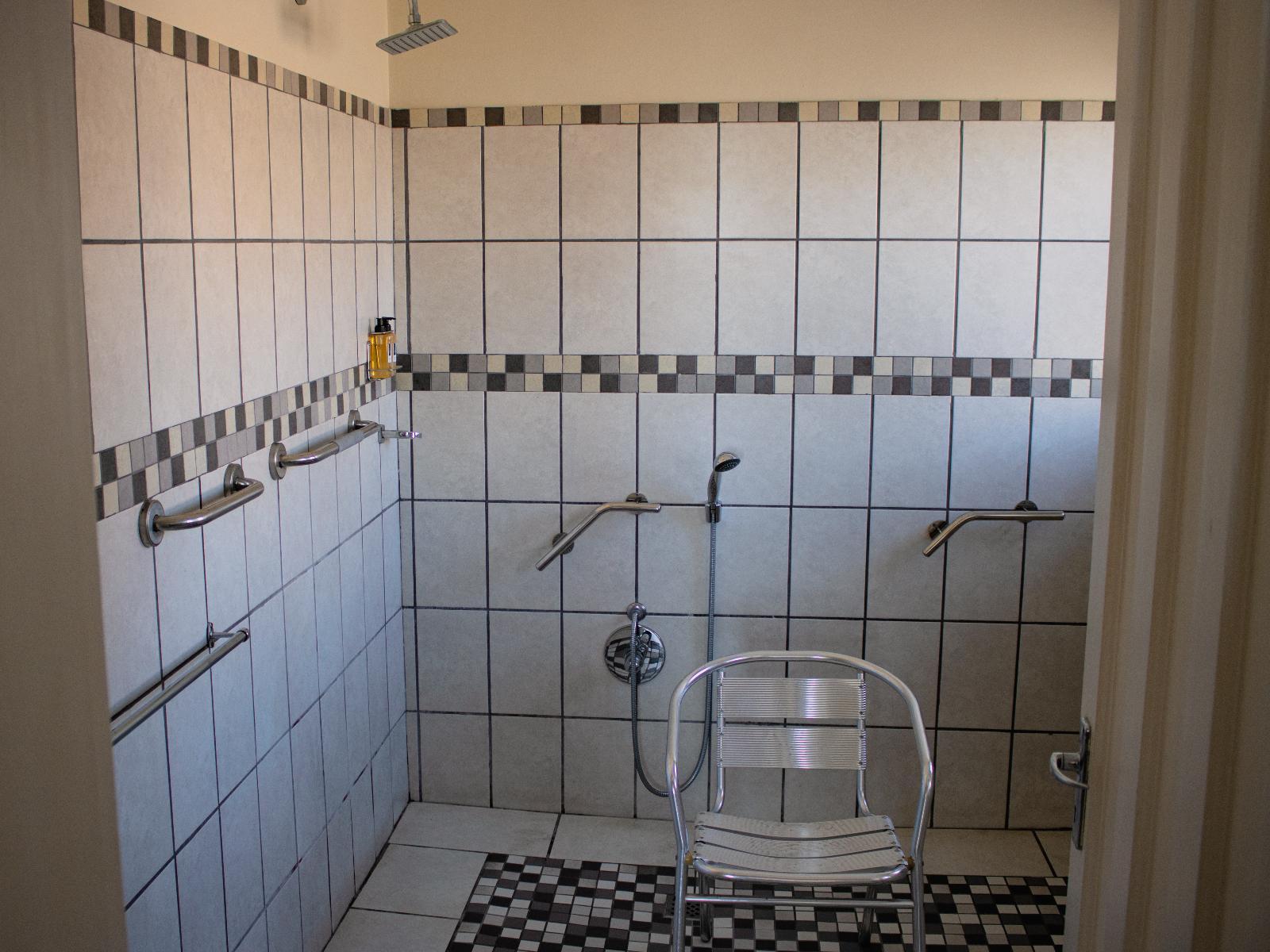 Lamberts Bay Hotel