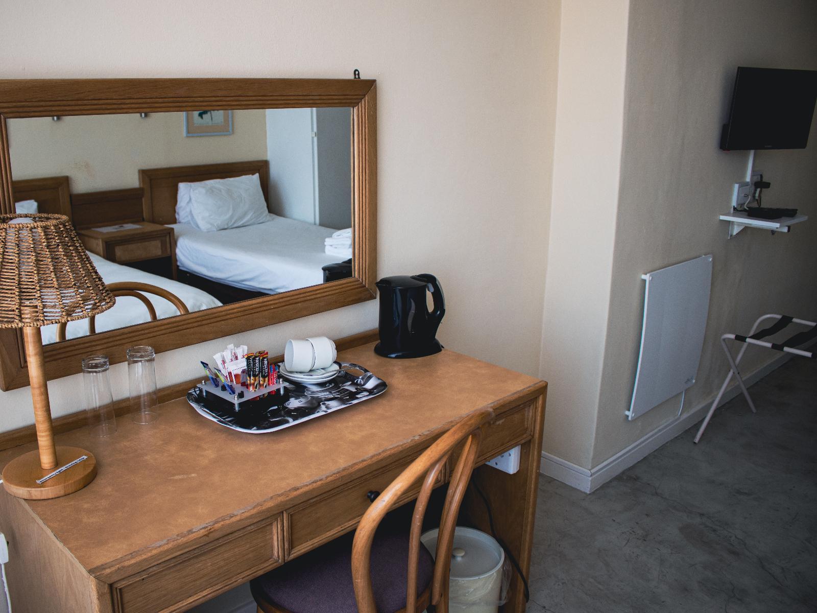Lamberts Bay Hotel