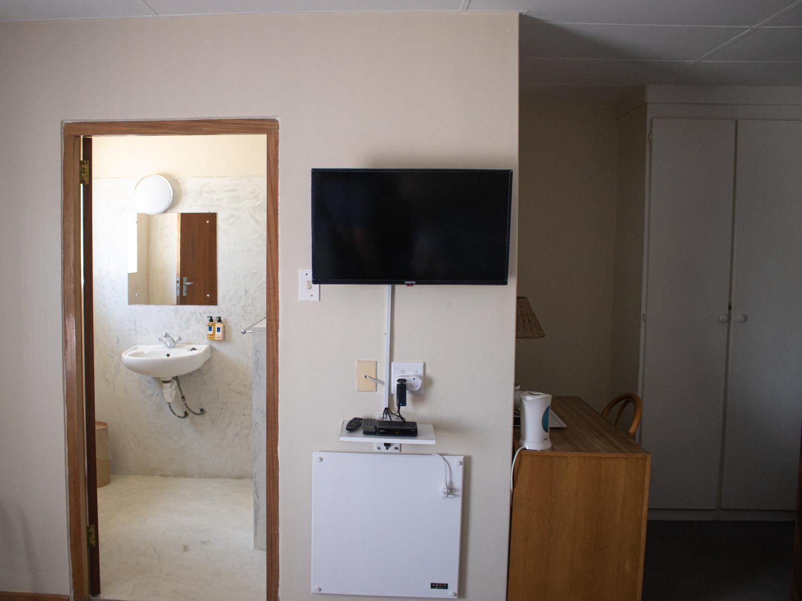 Lamberts Bay Hotel