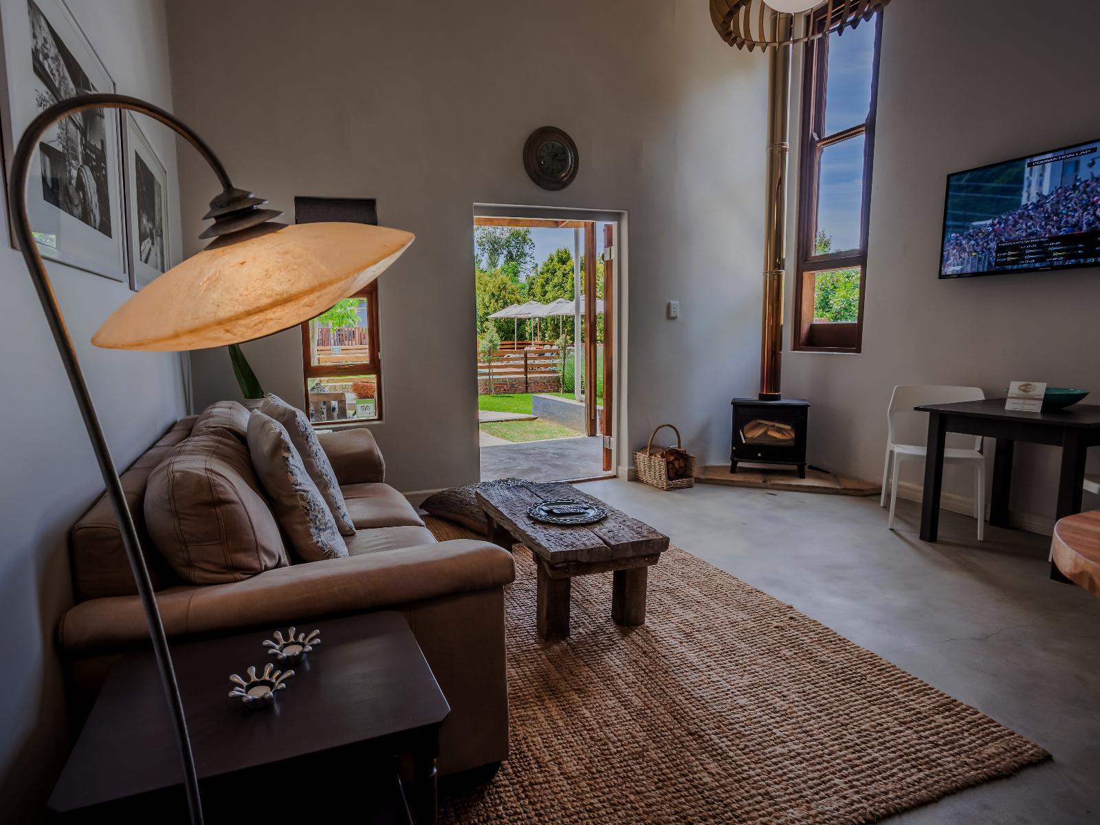 Roomtype 6: TV and multimedia A Hilltop Country Retreat