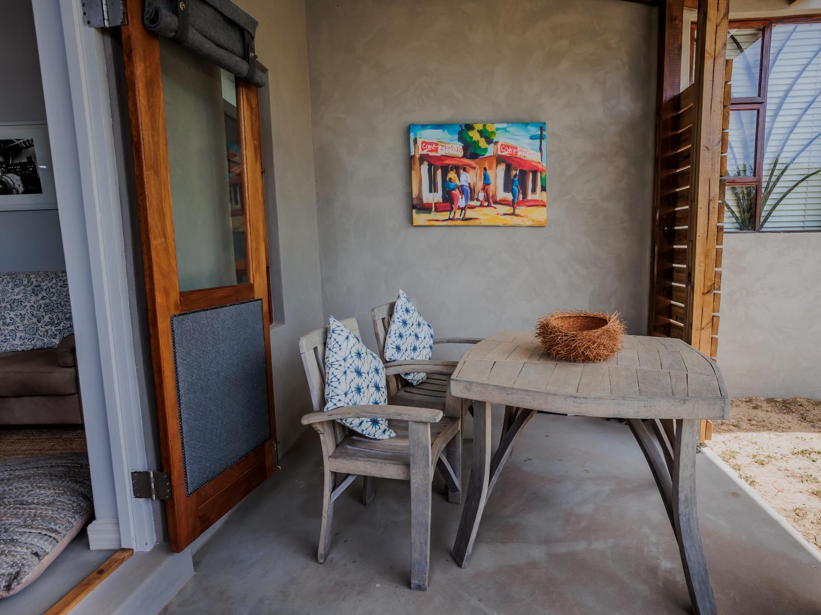 Roomtype 6: Balcony/Terrace A Hilltop Country Retreat