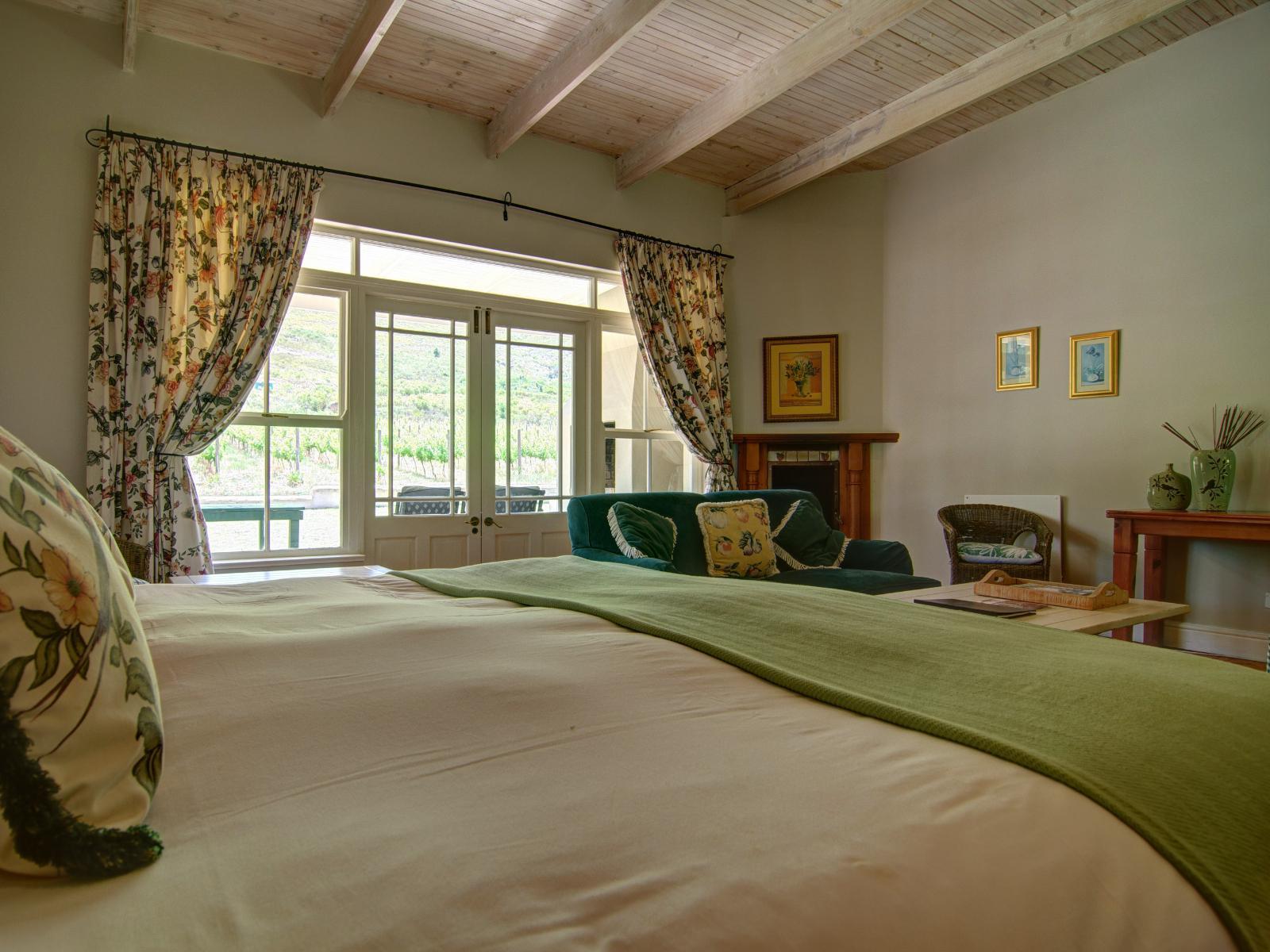 Roomtype 8: Bed Blue Gum Country Estate