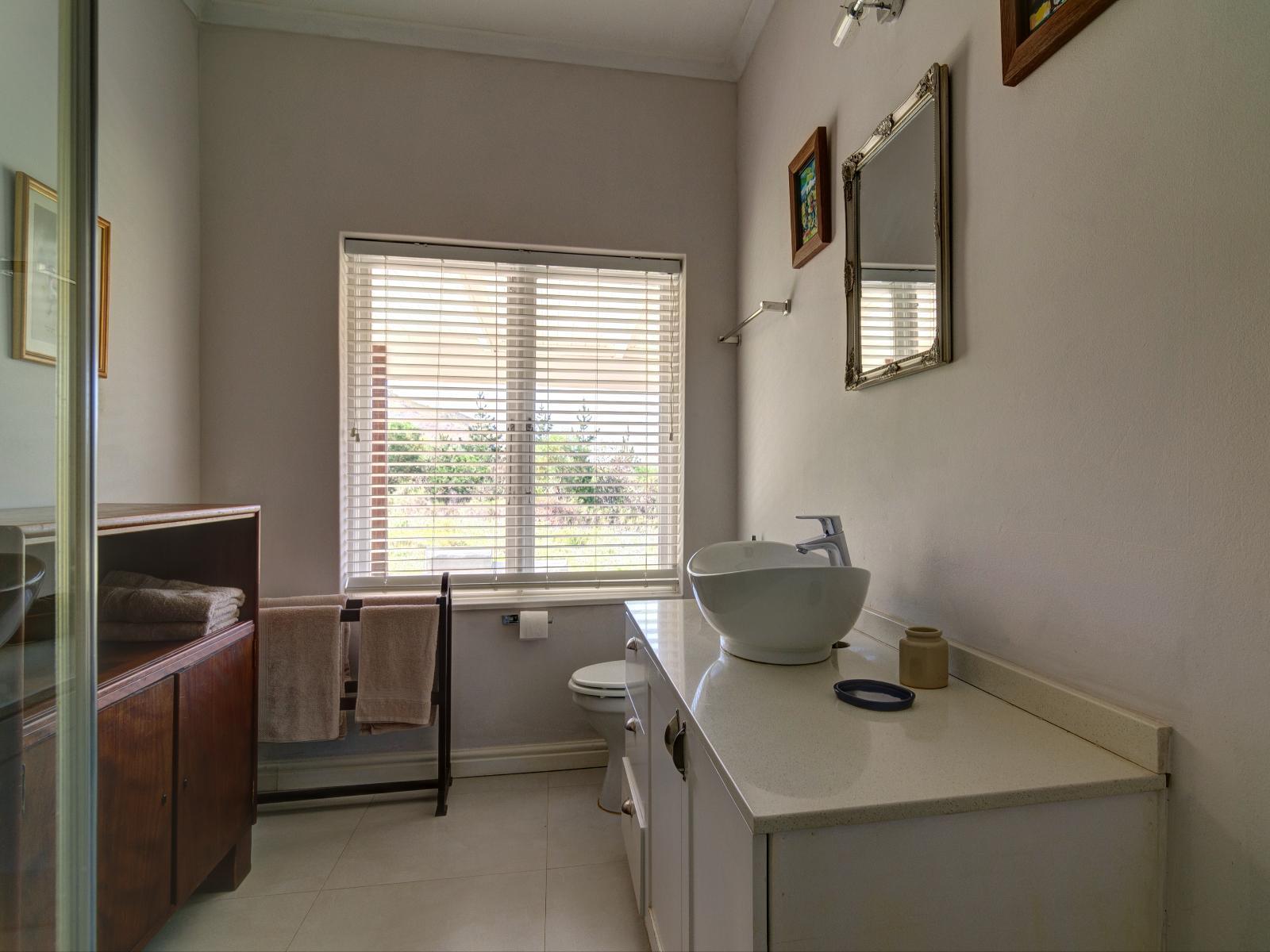 Roomtype 13: Bathroom Blue Gum Country Estate