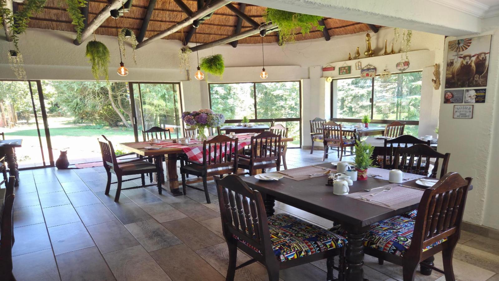 Thatchings Bed & Breakfast