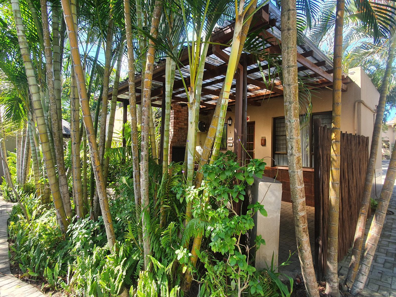 Ndiza Lodge & Cabanas