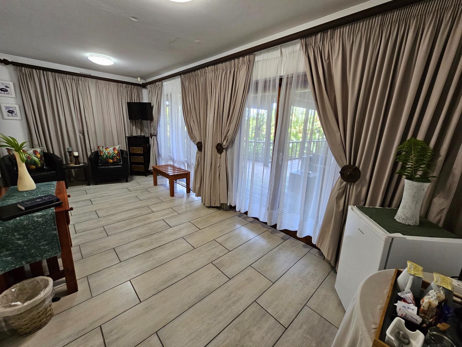 Ndiza Lodge & Cabanas