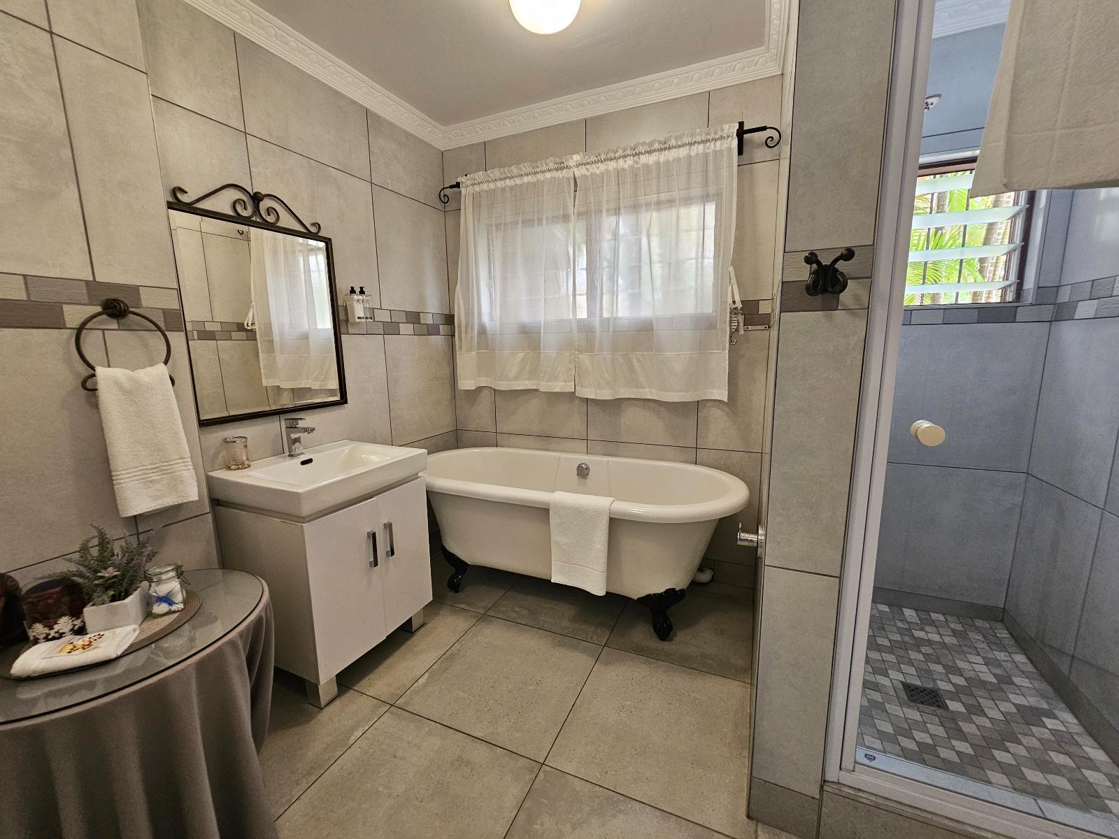 Ndiza Lodge & Cabanas