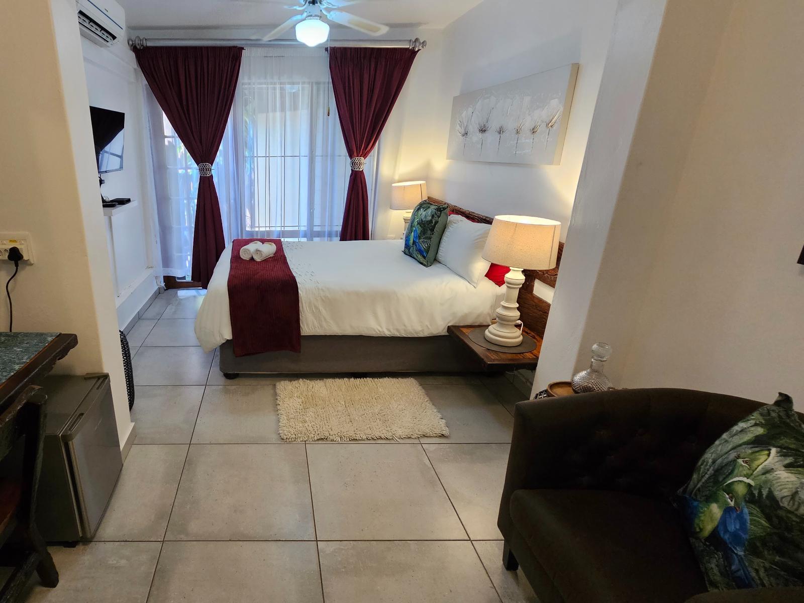 Ndiza Lodge & Cabanas