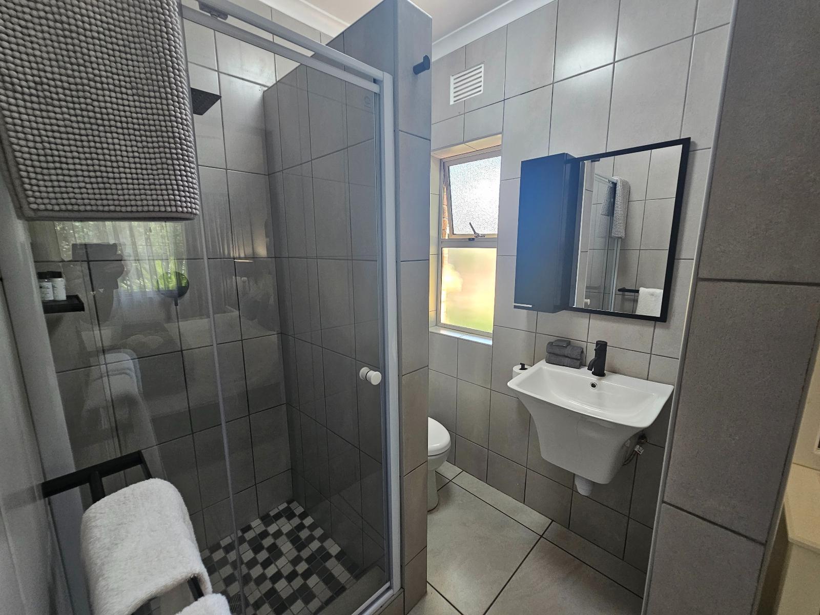 Ndiza Lodge & Cabanas