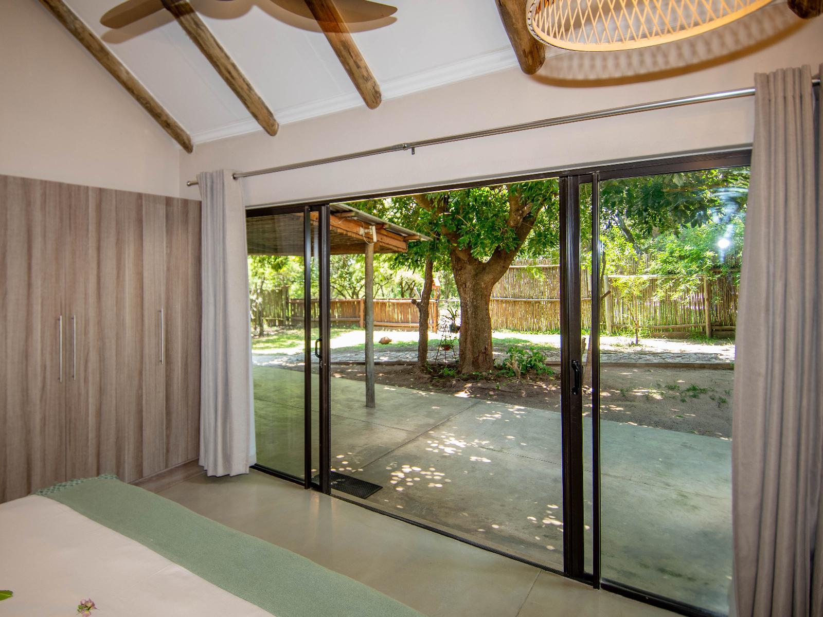 Thornhill Safari Lodge