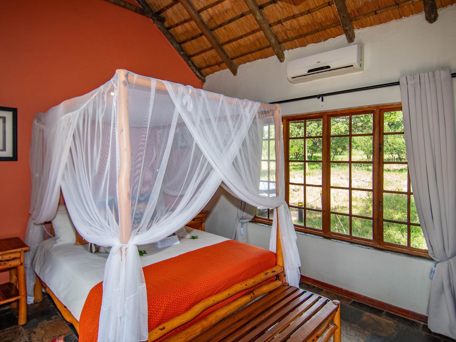 Thornhill Safari Lodge