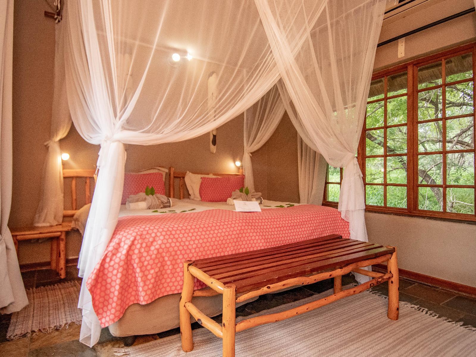 Thornhill Safari Lodge