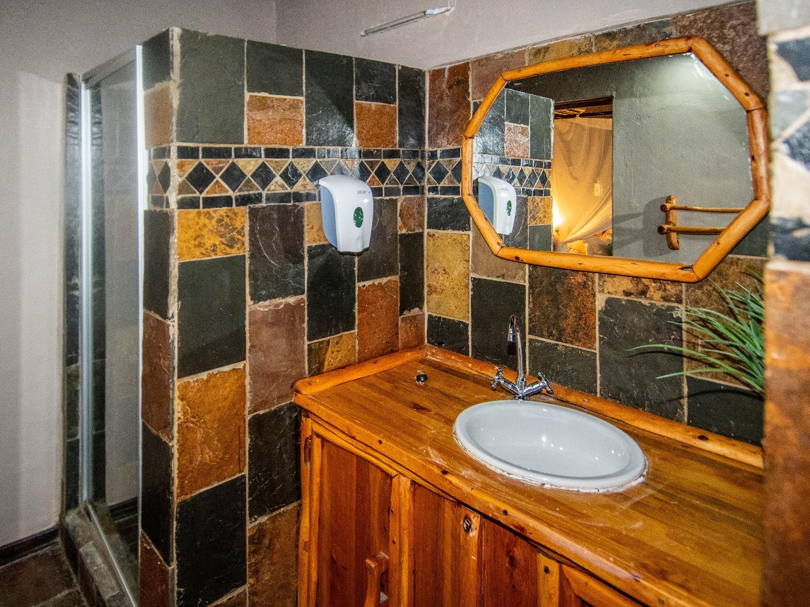 Thornhill Safari Lodge