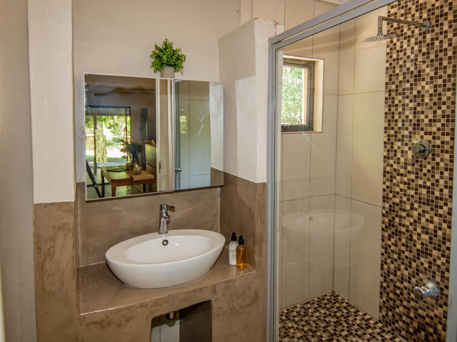 Thornhill Safari Lodge