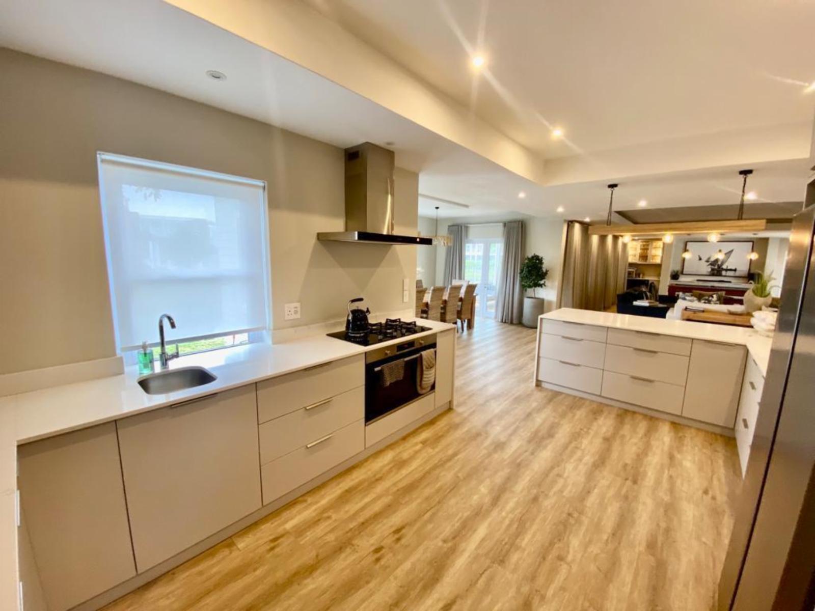 Thesen Island Villas