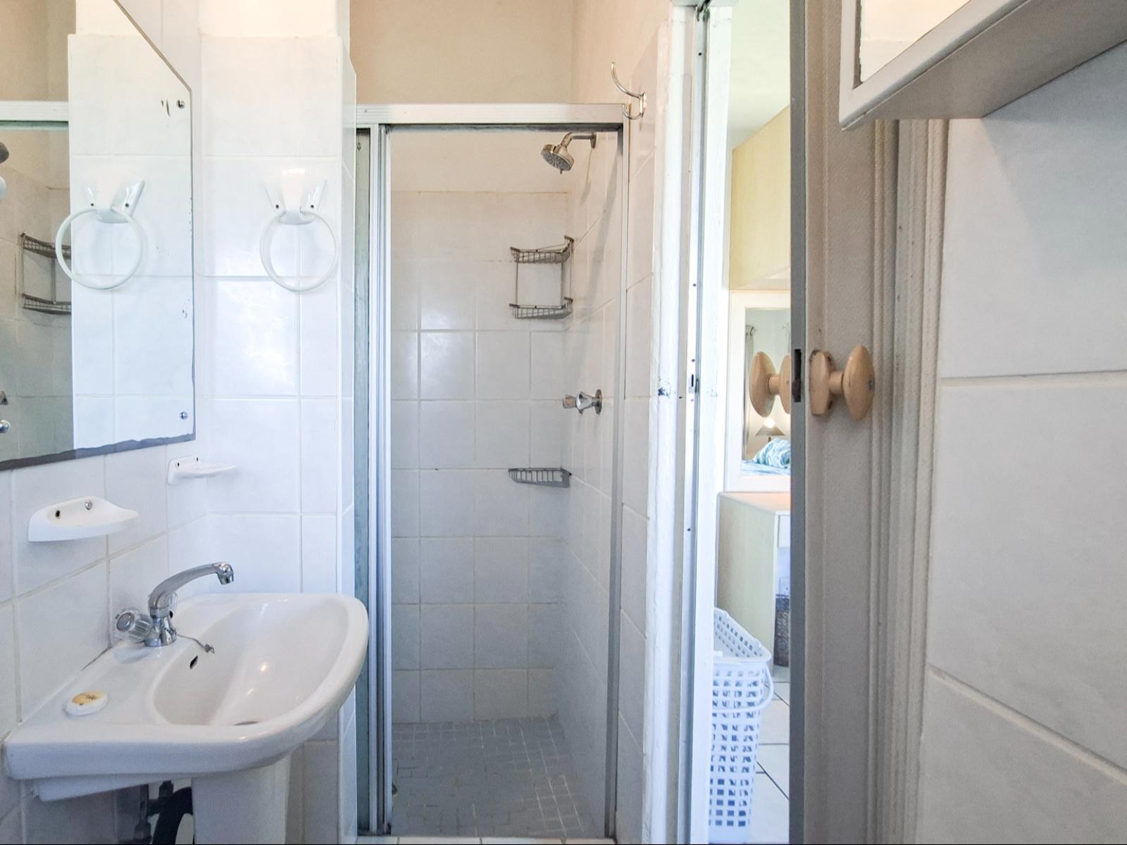 Roomtype 182: Shower South Coast - Just Property