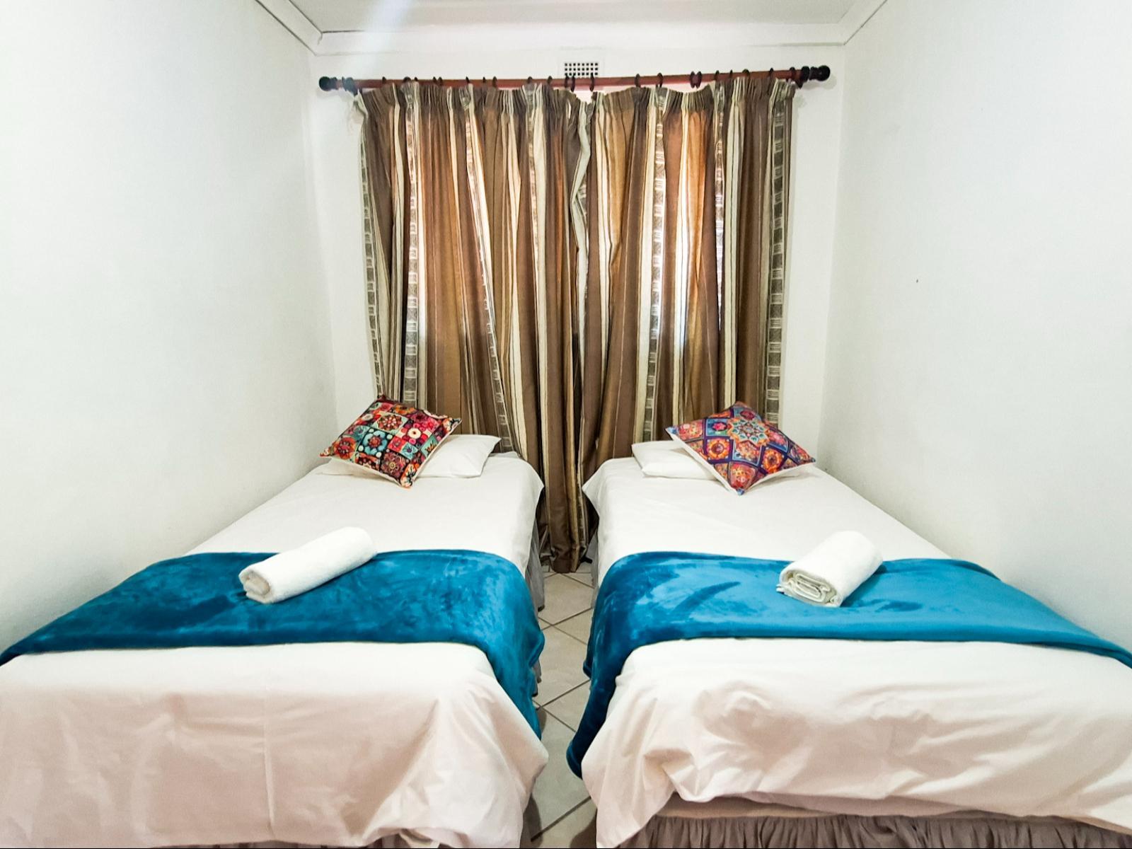 Roomtype 396: Photo of the whole room South Coast - Just Property