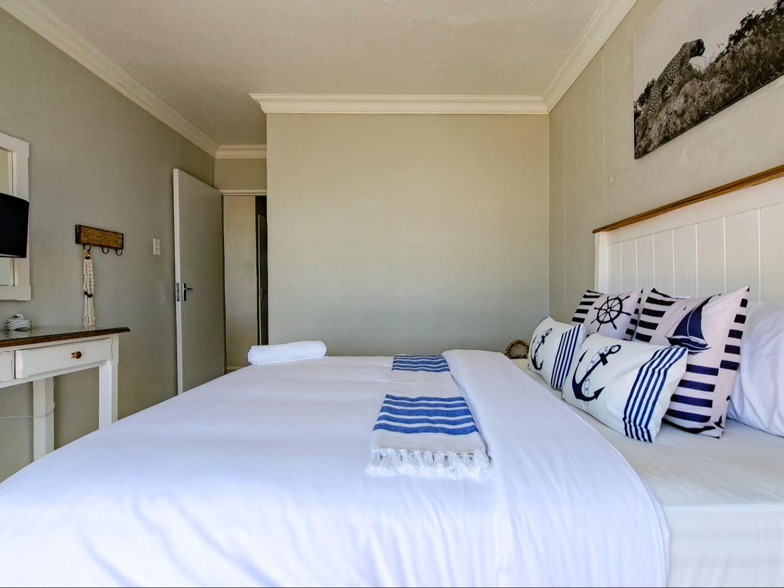 Roomtype 660: Photo of the whole room South Coast - Just Property