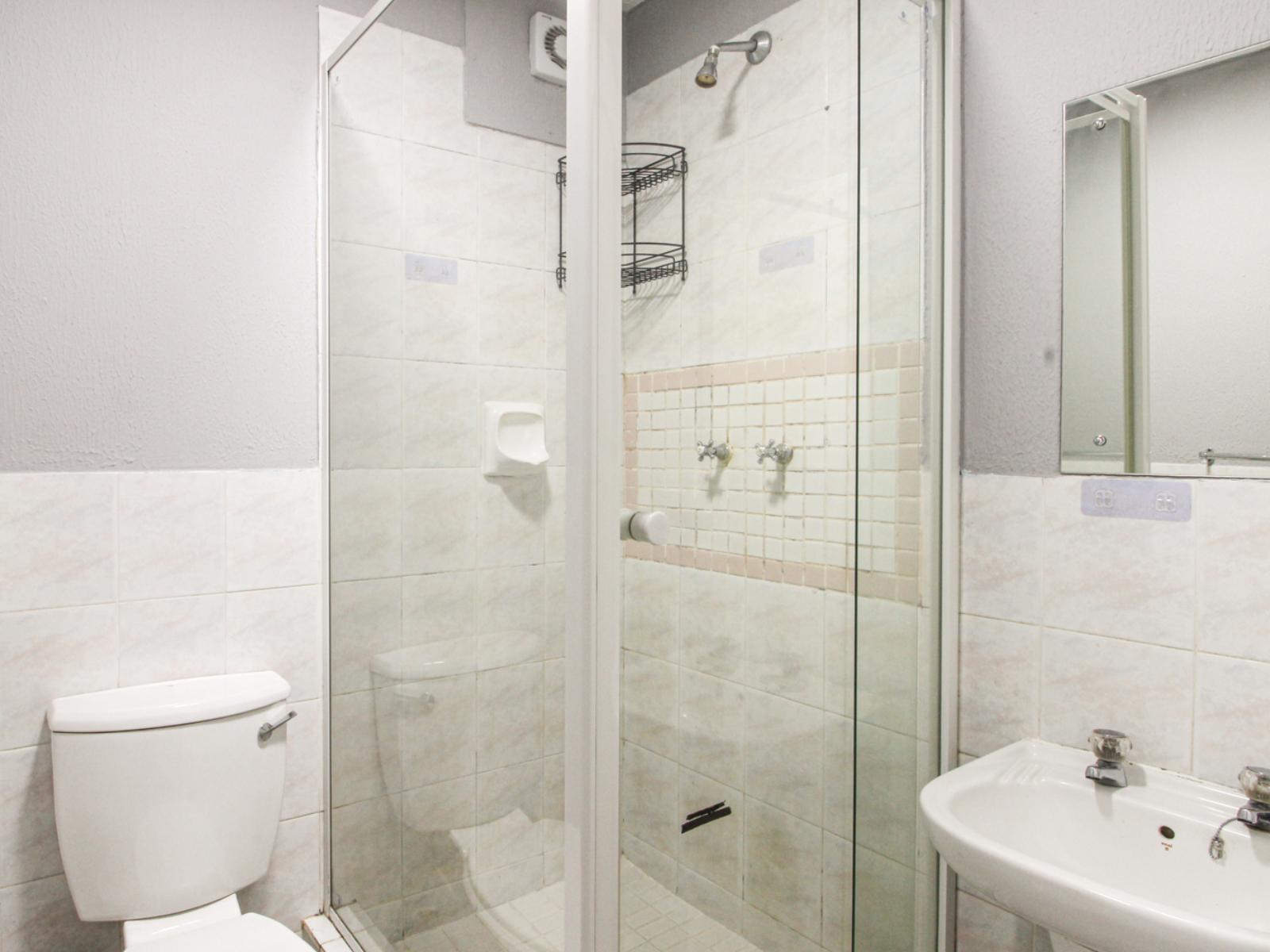 Roomtype 610: Bathroom South Coast - Just Property