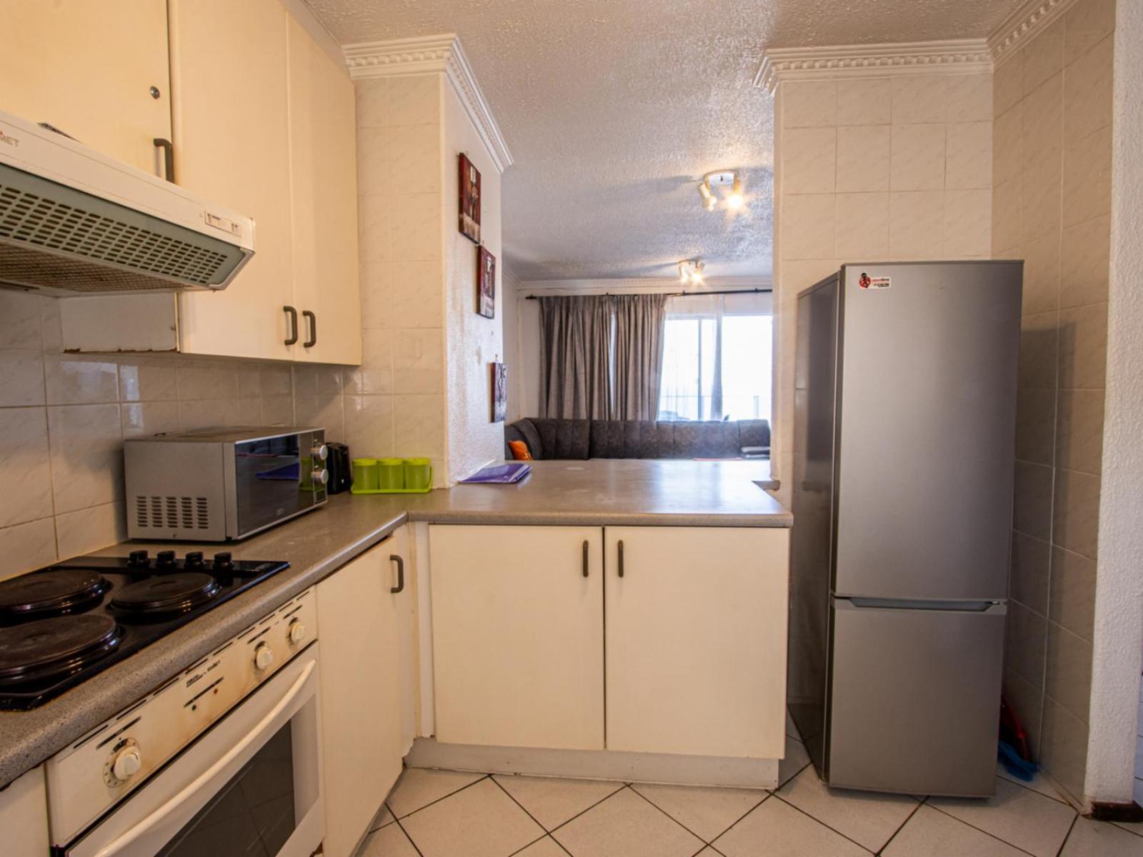 Roomtype 475: Breakfast area South Coast - Just Property