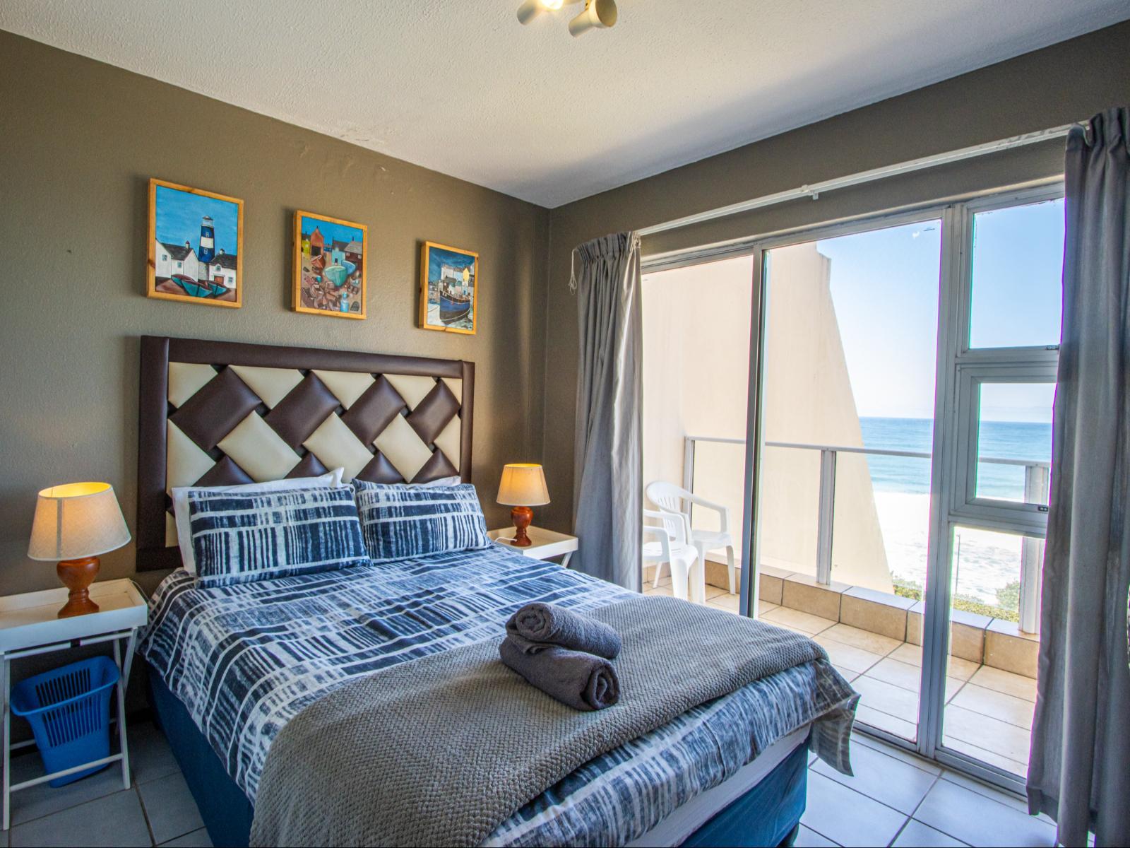 Roomtype 612: Photo of the whole room South Coast - Just Property