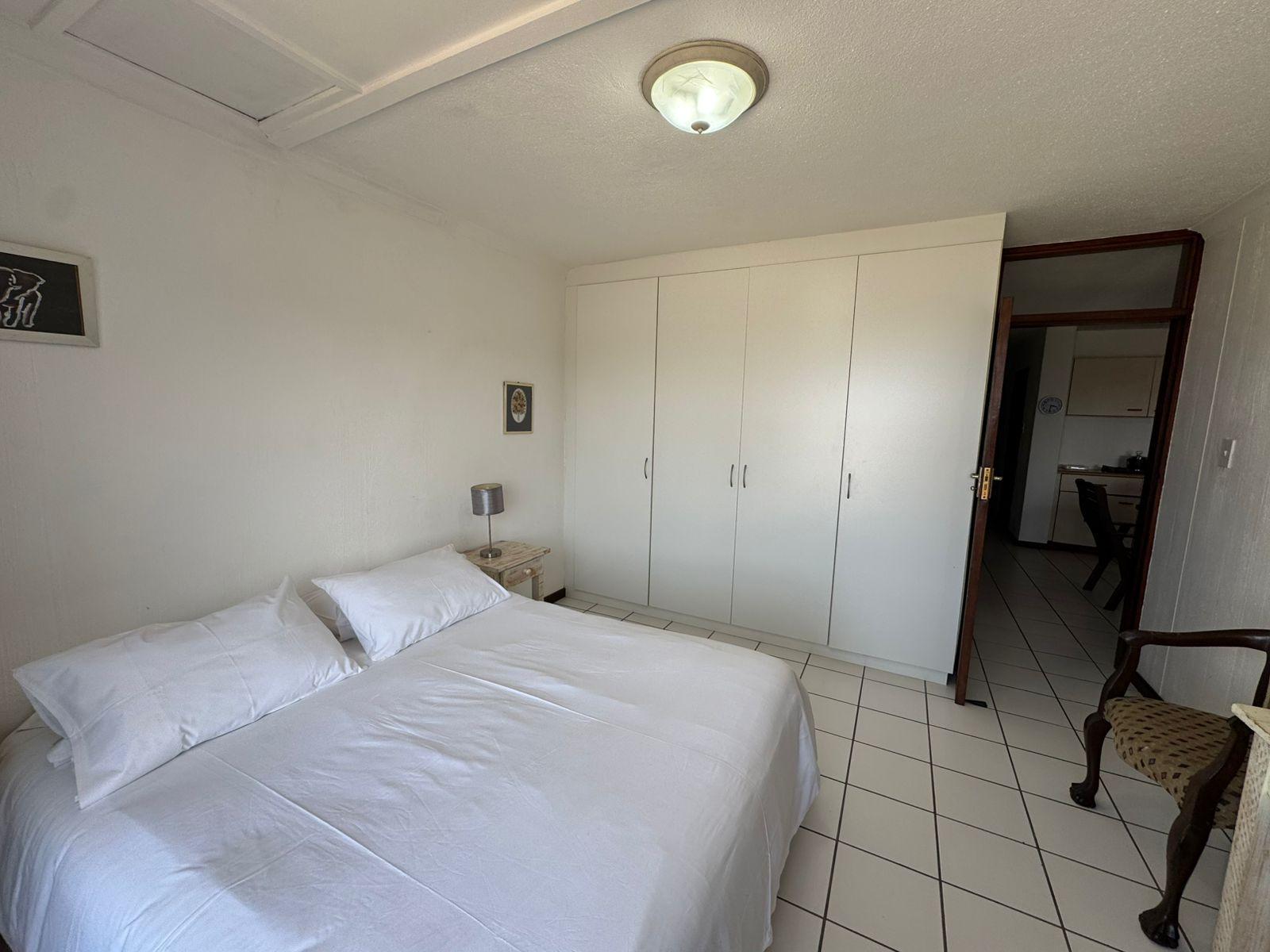 Roomtype 643: Photo of the whole room South Coast - Just Property