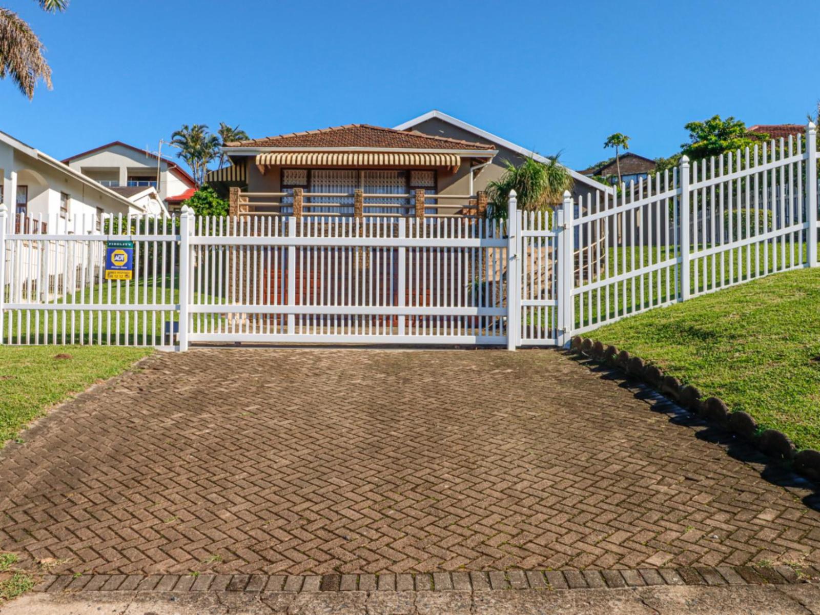 Roomtype 242: Patio South Coast - Just Property