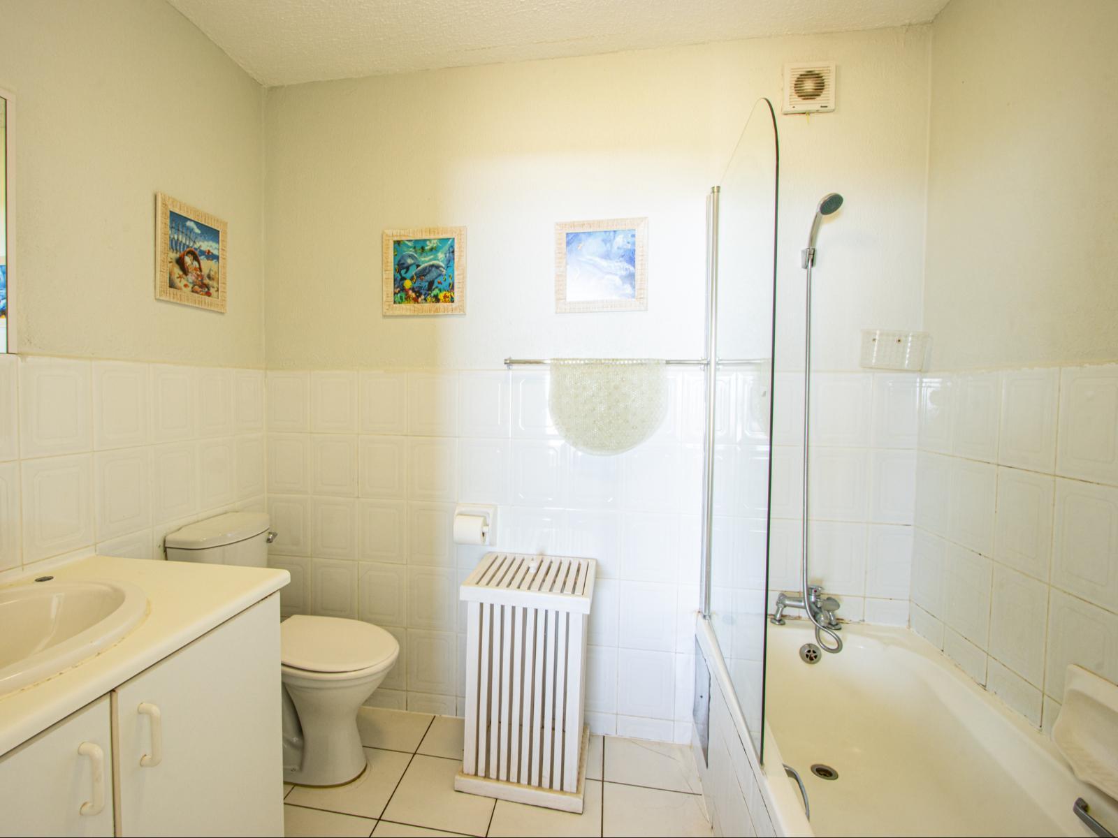 Roomtype 599: Bathroom South Coast - Just Property