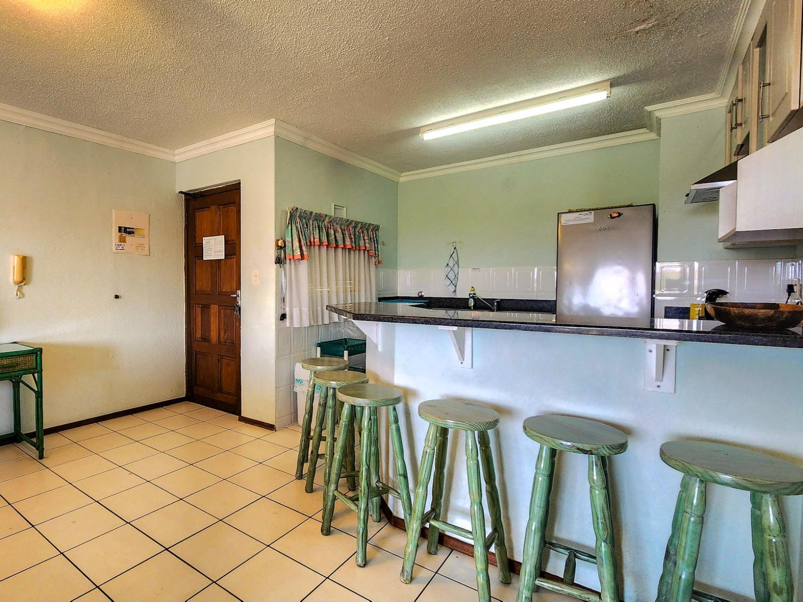 Roomtype 445: Dining area South Coast - Just Property