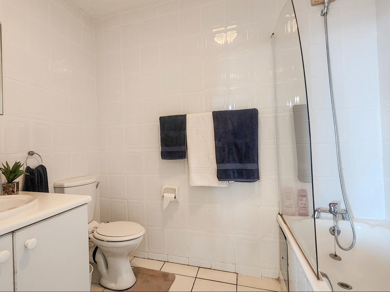 Roomtype 445: Bathroom South Coast - Just Property