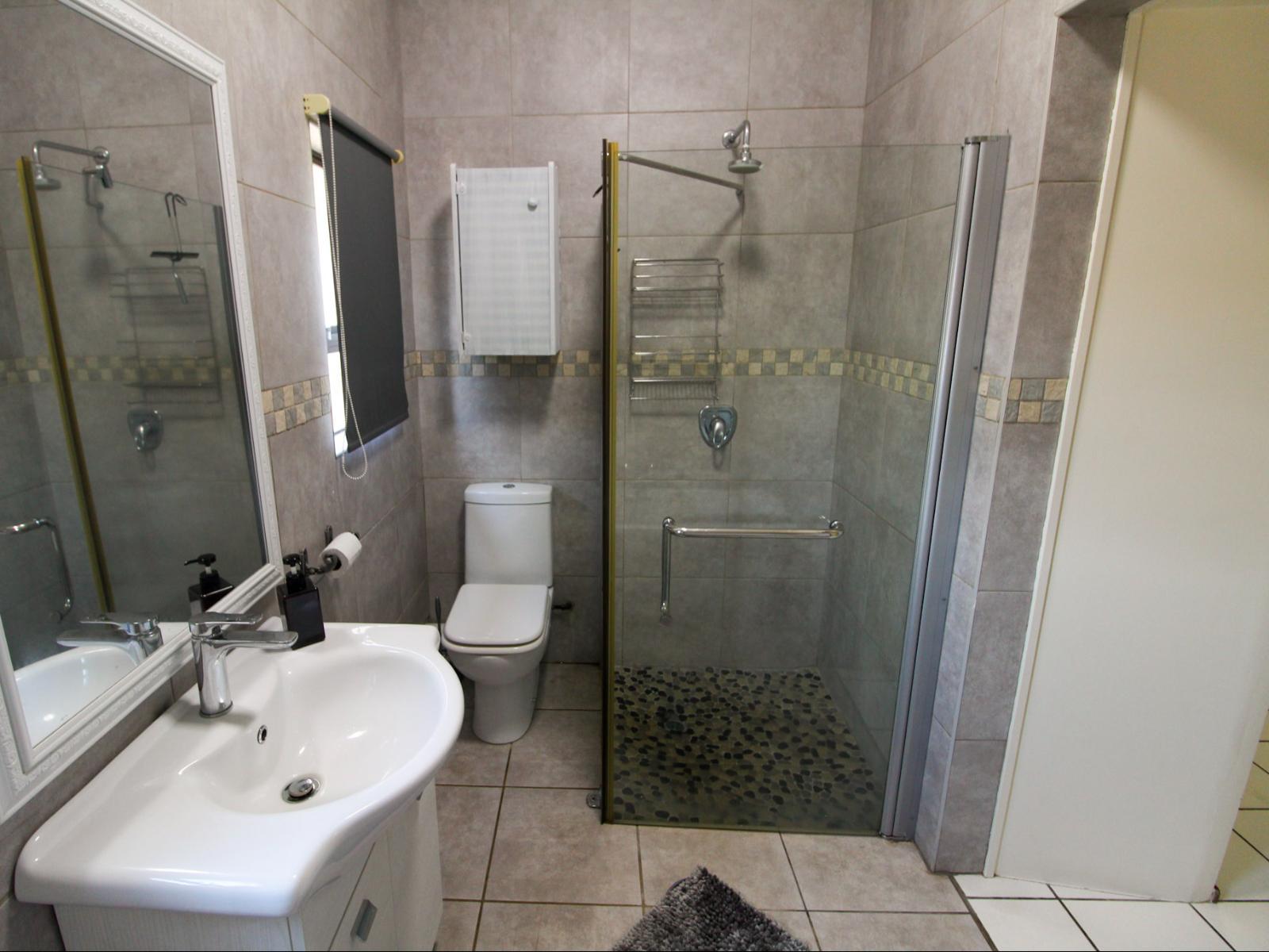 Roomtype 646: Bathroom South Coast - Just Property