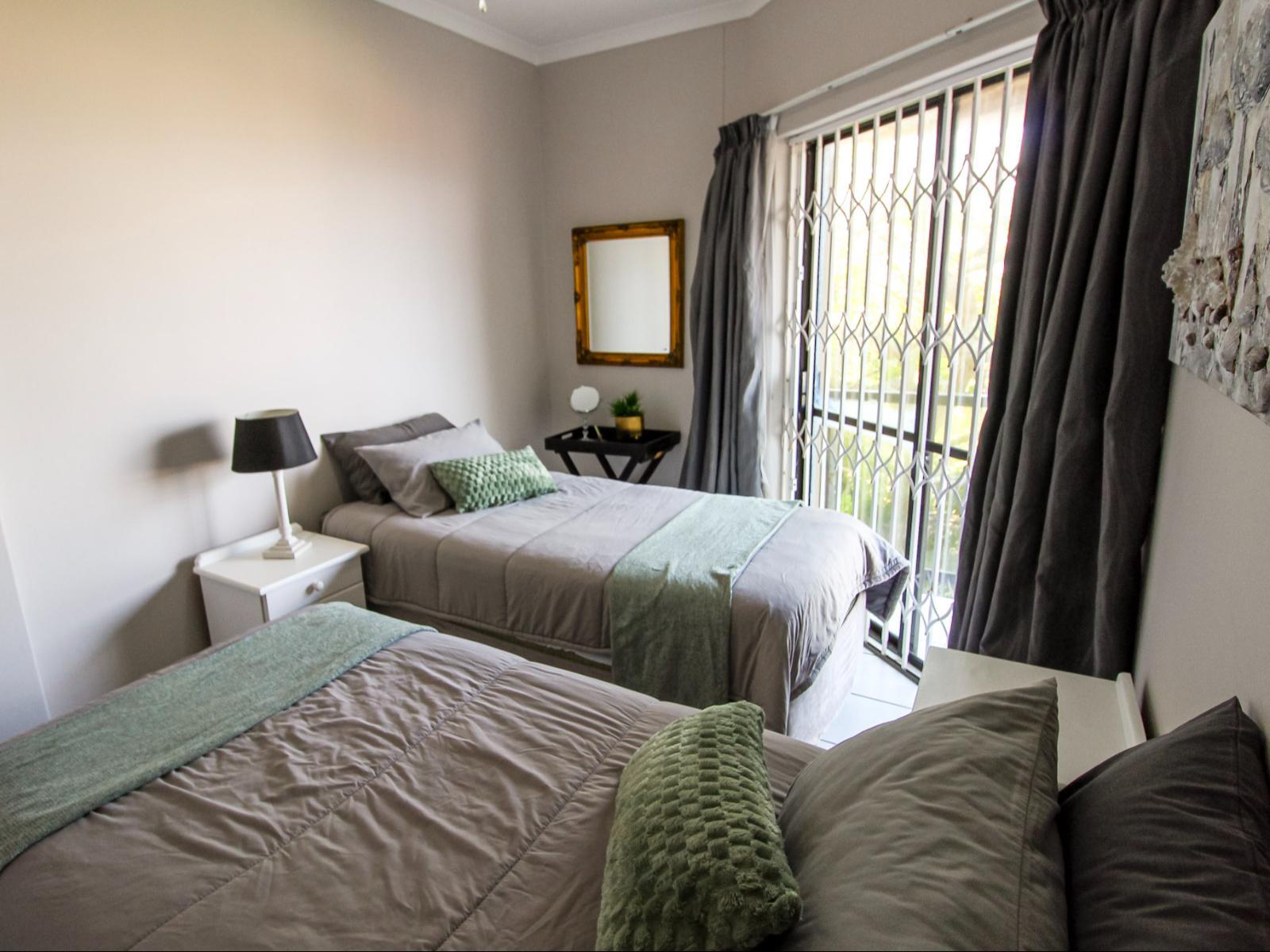 Roomtype 646: Photo of the whole room South Coast - Just Property