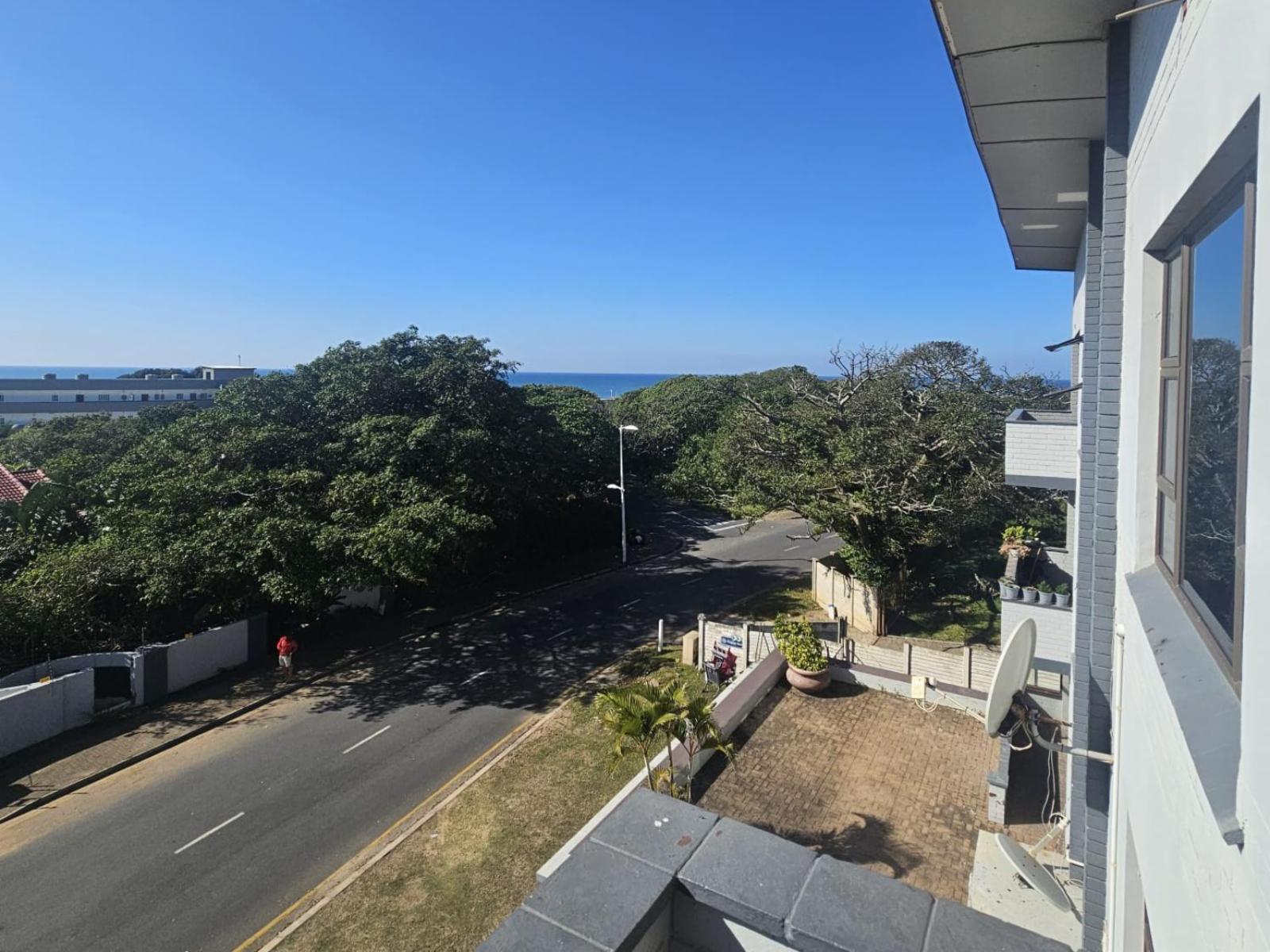 Roomtype 205: Patio South Coast - Just Property