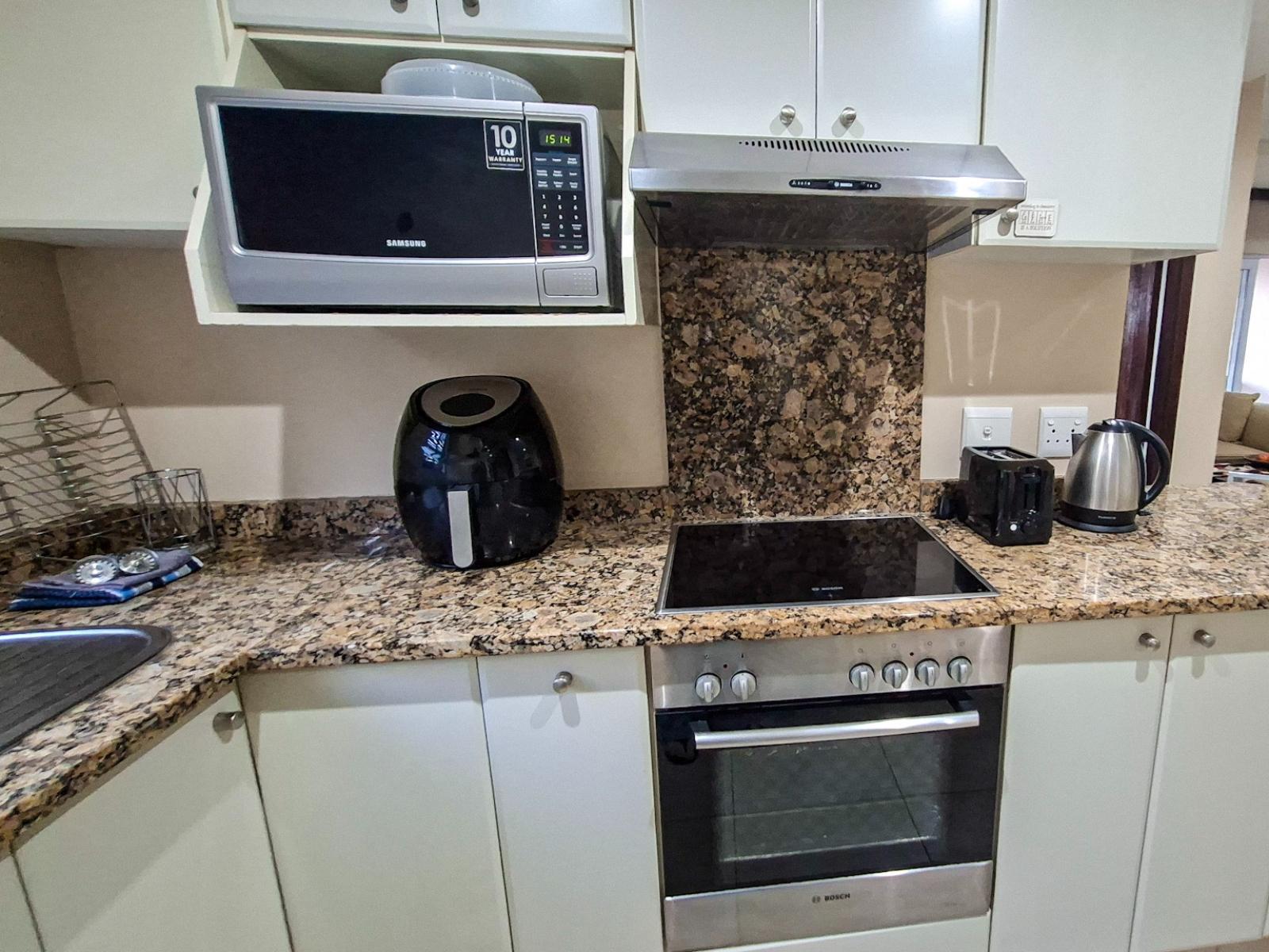 Roomtype 632: Breakfast area South Coast - Just Property