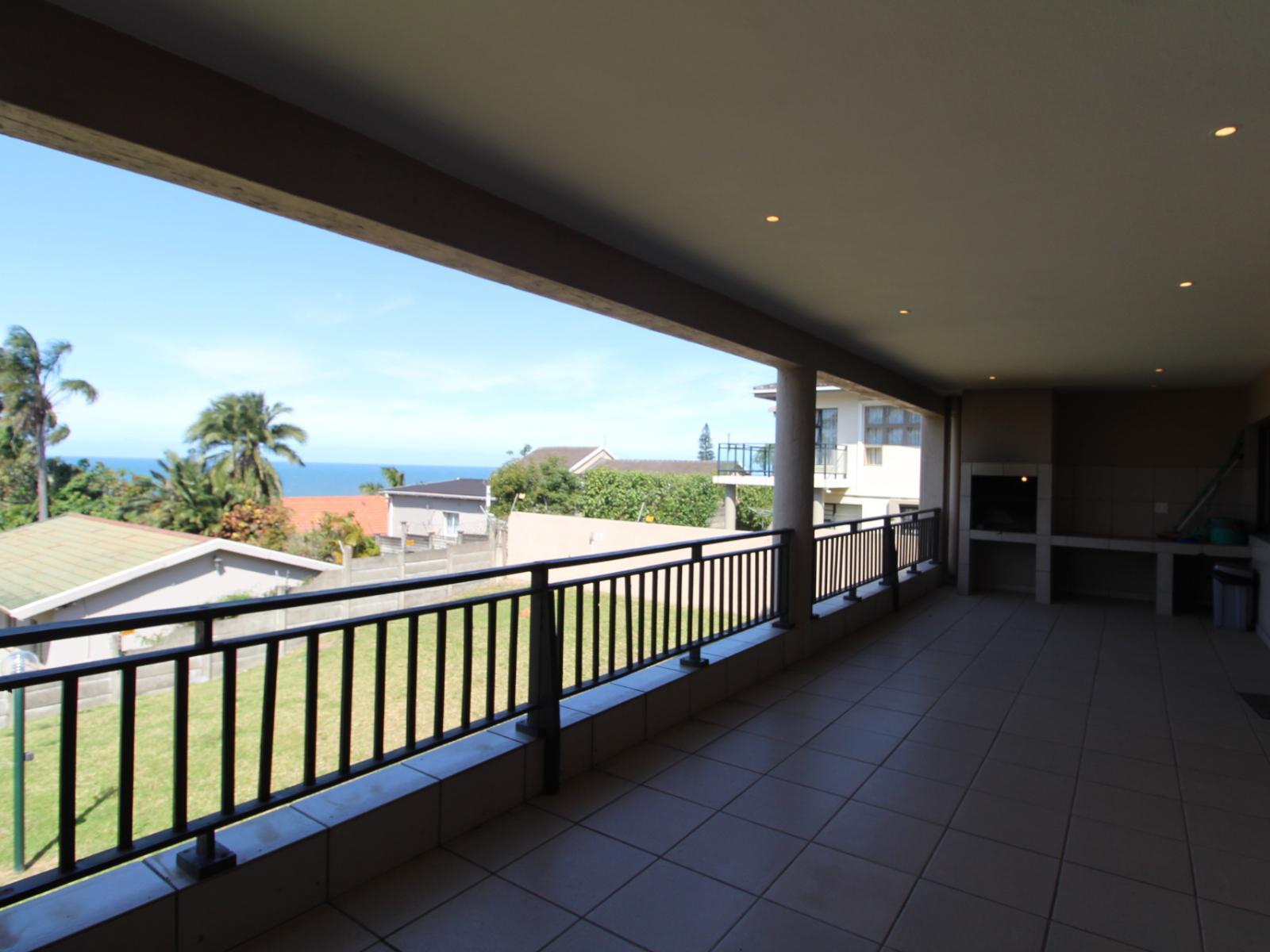 Roomtype 527: Patio South Coast - Just Property