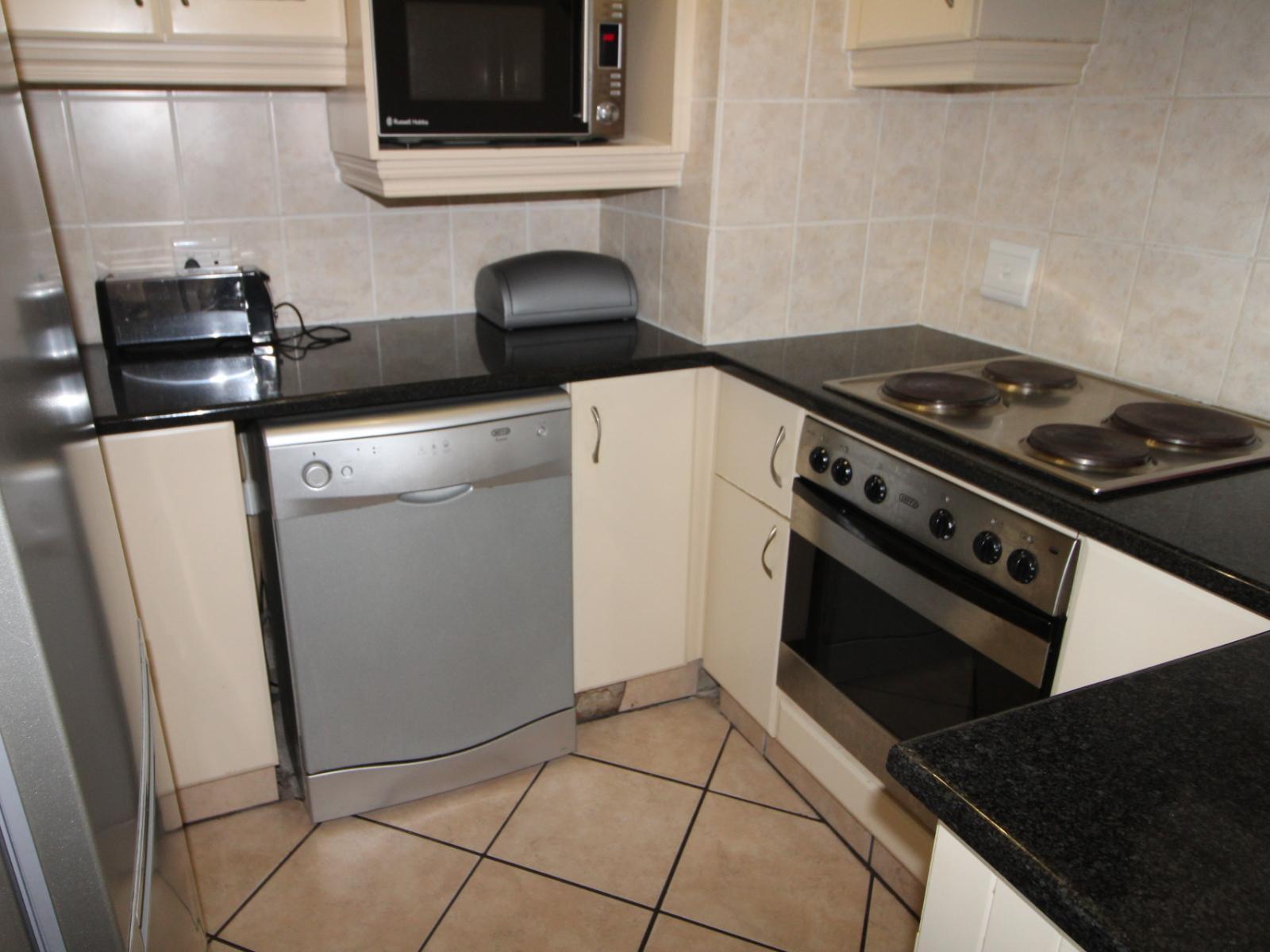 Roomtype 78: Breakfast area South Coast - Just Property