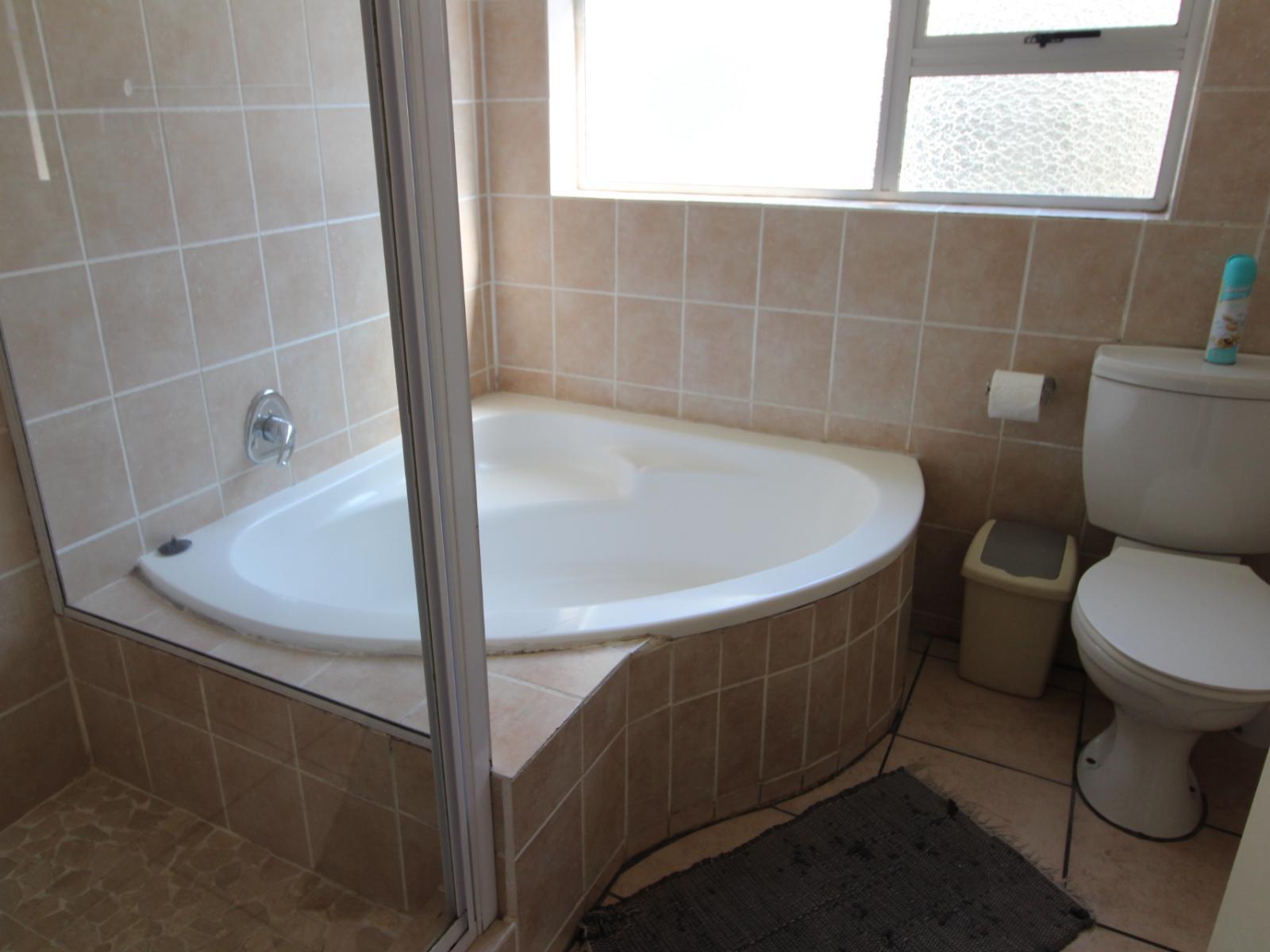 Roomtype 78: Bathroom South Coast - Just Property