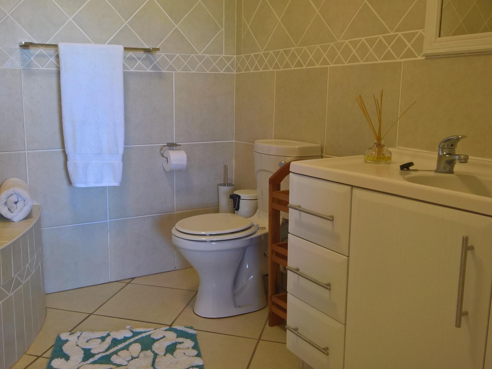 Roomtype 511: Bathroom South Coast - Just Property