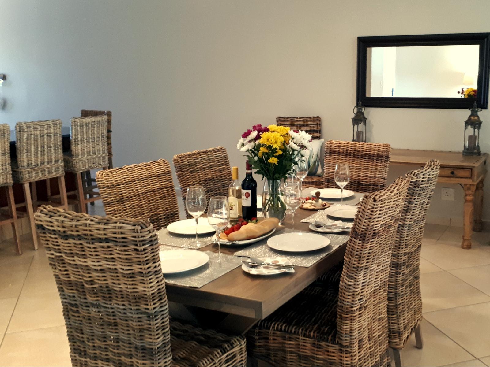 Roomtype 515: Dining area South Coast - Just Property