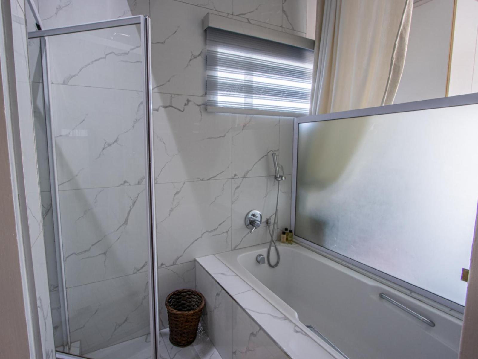 Roomtype 596: Bathroom South Coast - Just Property