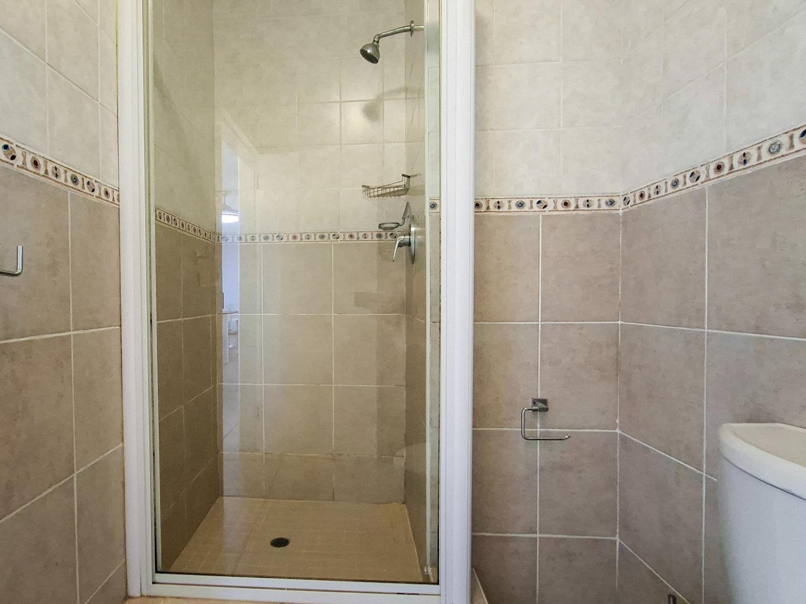 Roomtype 665: Bathroom South Coast - Just Property