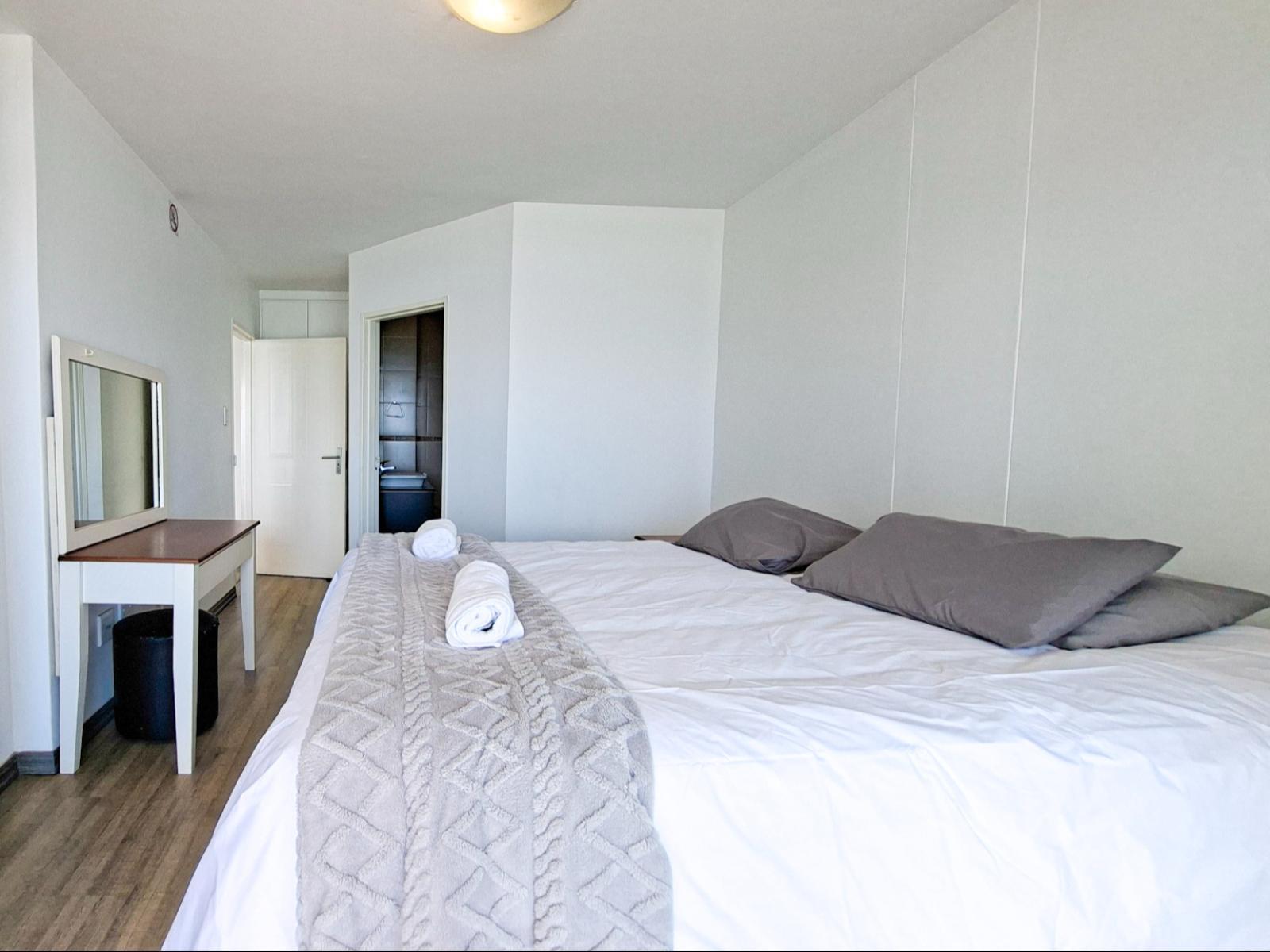 Roomtype 332: Bed South Coast - Just Property
