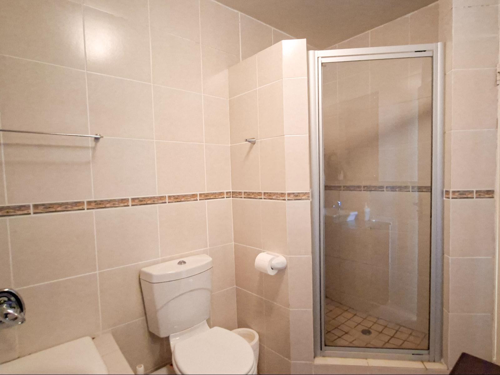 Roomtype 332: Bathroom South Coast - Just Property