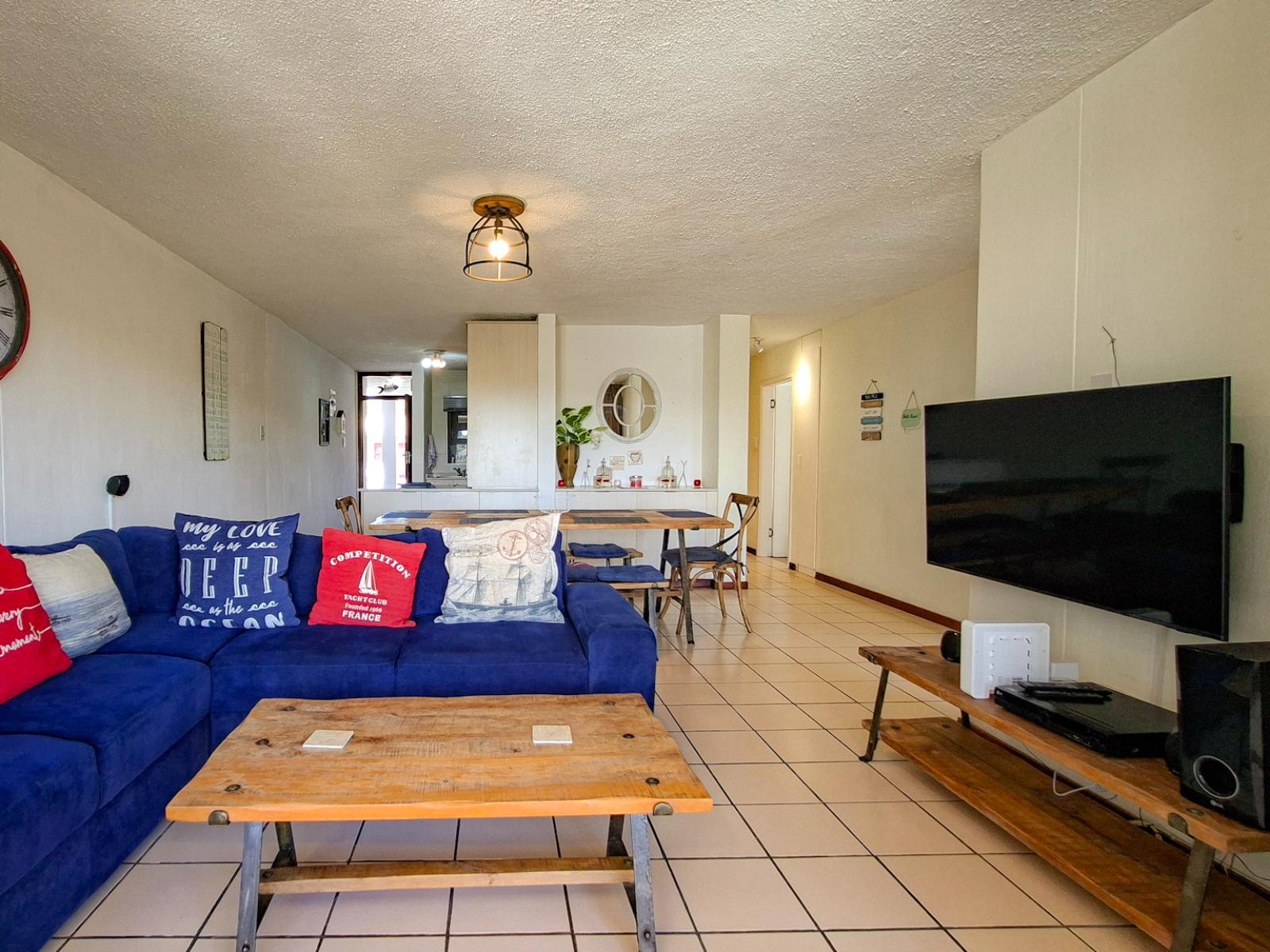 Roomtype 661: Living Room South Coast - Just Property