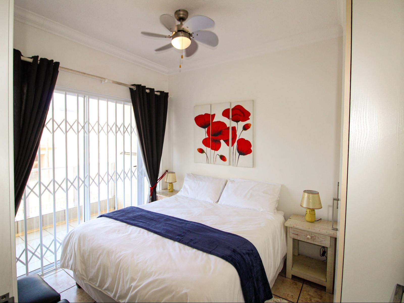 Roomtype 647: Photo of the whole room South Coast - Just Property