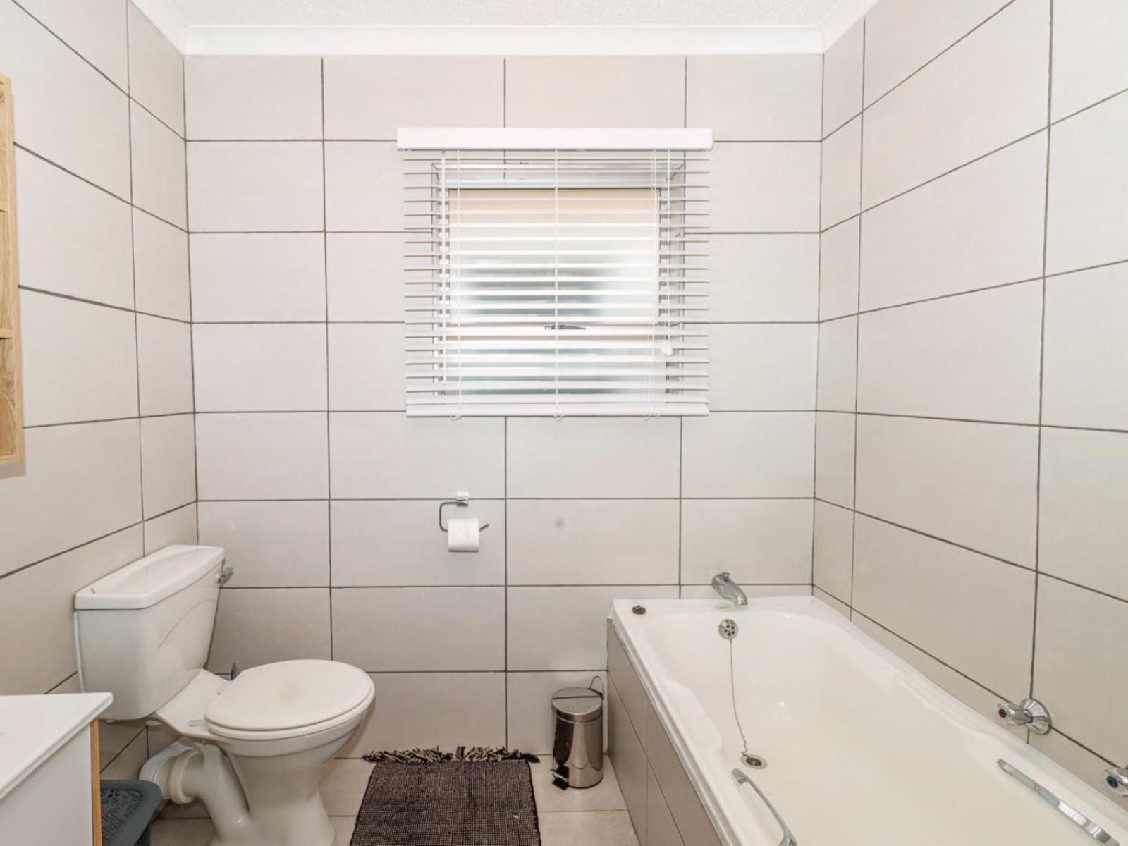 Roomtype 631: Bathroom South Coast - Just Property