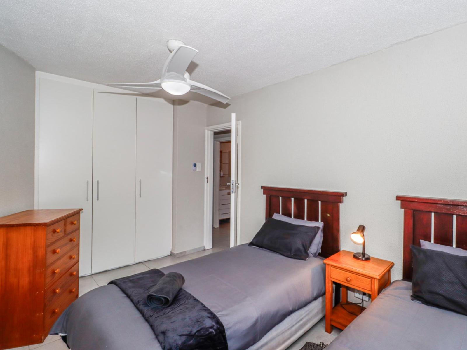 Roomtype 631: Photo of the whole room South Coast - Just Property