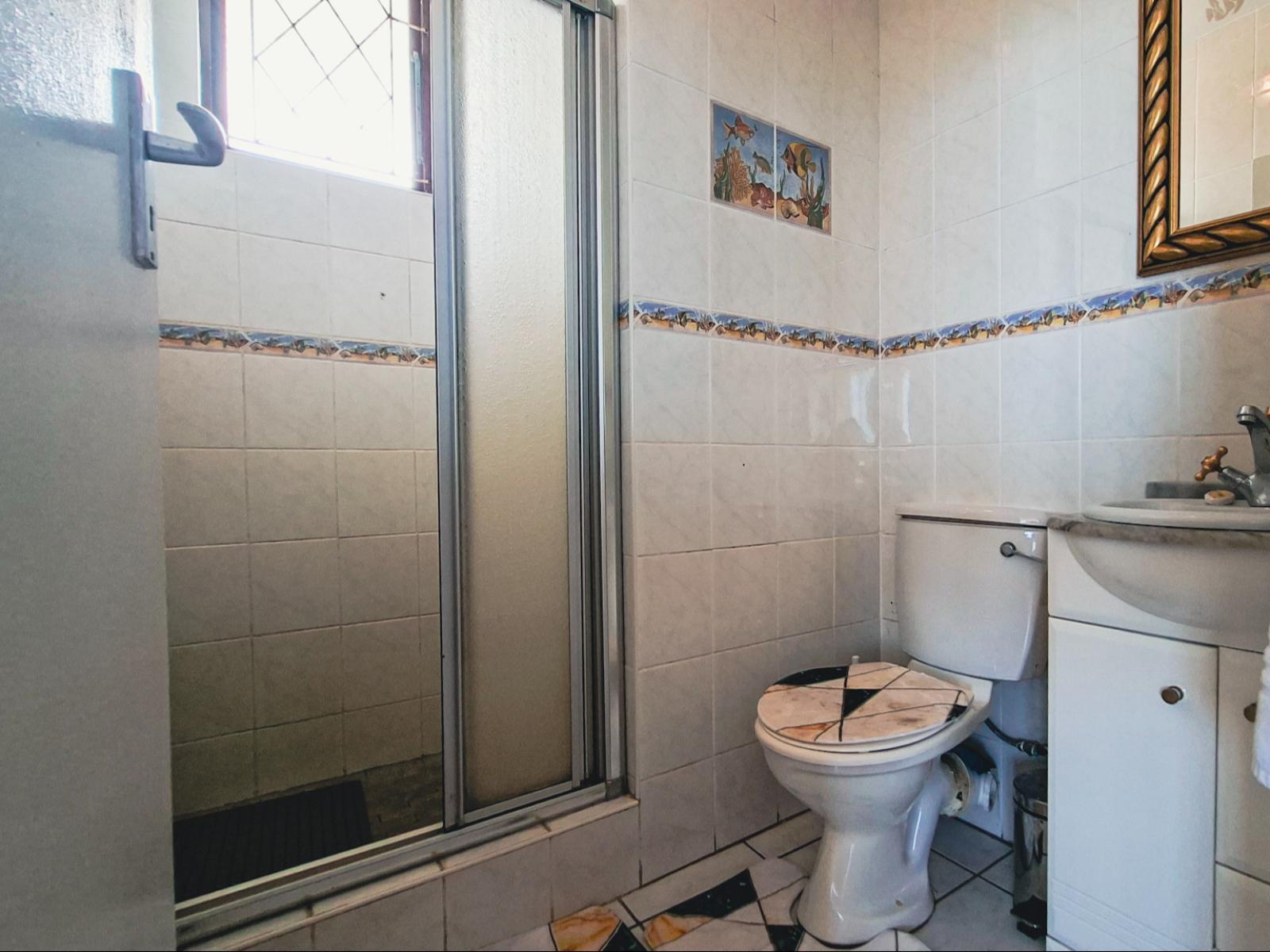 Roomtype 619: Bathroom South Coast - Just Property